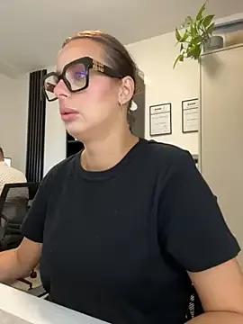 Freechat Hii_Lolla on StripChat