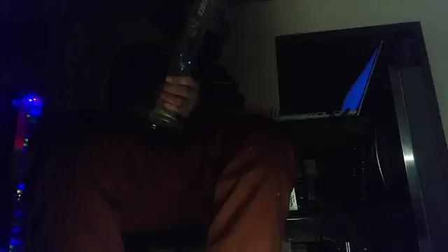 StripChat hungspundick1 is Freechat hungspundick1 — Working on random stuff around house