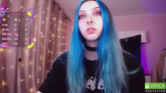 StripChat JustMeowGirl is Freechat JustMeowGirl — Chest tease