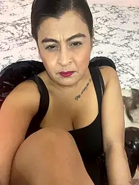 Freechat Lili__taylor on StripChat