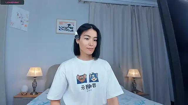 Lova_Rane — squeeze tits :3