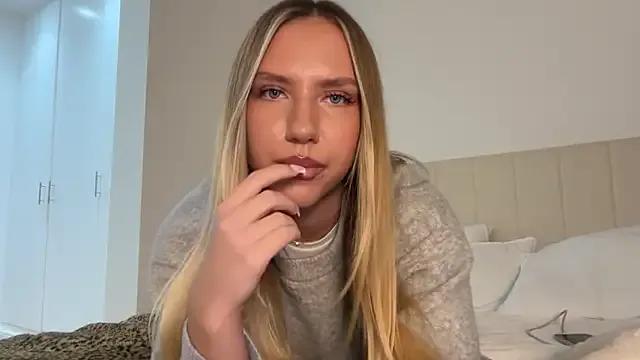 StripChat mariareevx is Freechat mariareevx — warm me up