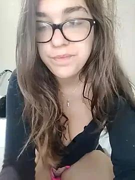 Freechat Miachan_LaGattinaVogliosa on StripChat