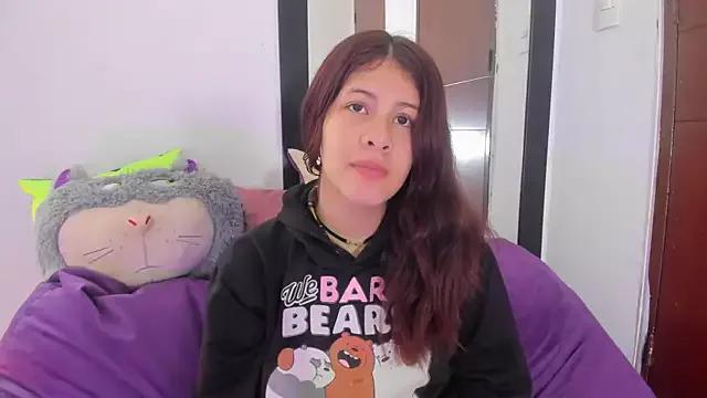 Private MiaQueen021 on StripChat