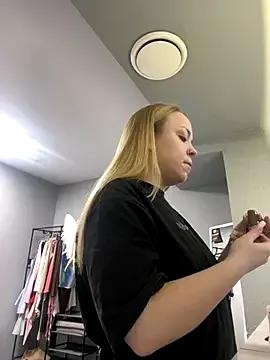 MilaHester — suck finger