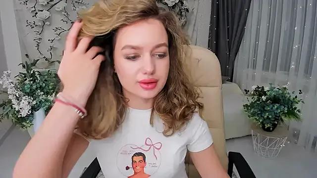 Group MiracleCurly on StripChat