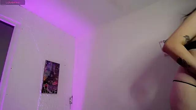 Freechat morbo_total69 on StripChat