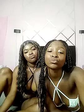 Freechat Nicole_Colette_ on StripChat