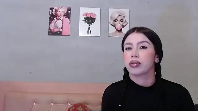 Olivia_Spear — scissors and kisses