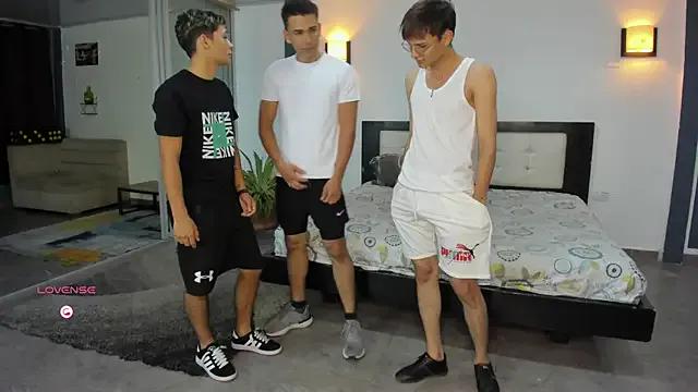 Freechat Playhardsexx on StripChat