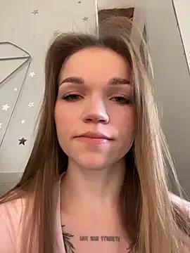 StripChat Porn_cornn is Freechat Porn_cornn — say hi for guy under door hahah