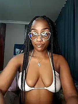 Freechat Queen-Chocolate on StripChat