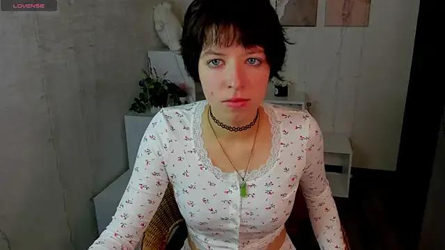 Freechat Sara_Frayer on StripChat