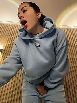 Sarasanders_4 — HI SARA