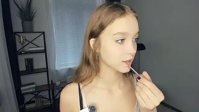 SerrenaAa — Freechat on StripChat