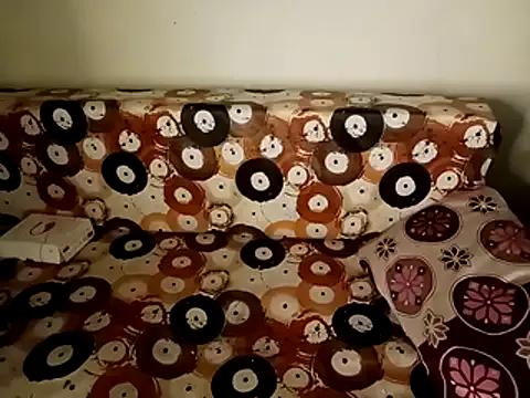 shuhana_ on StripChat 