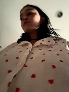 VendiMur — take off your bra and suck your nipples