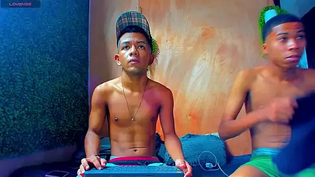 wild_best — Show cock + ass 