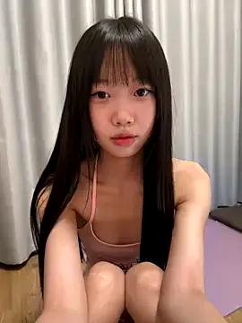 Group xinyu789 on StripChat
